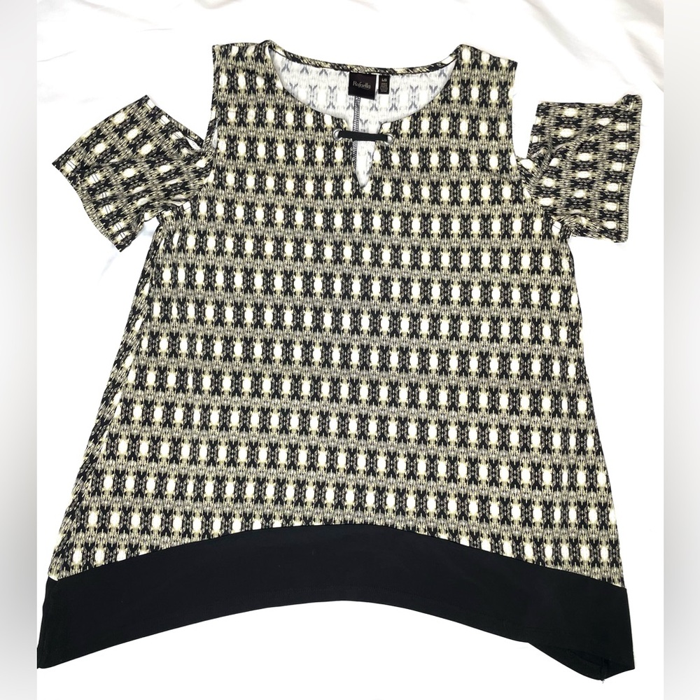 Women’s Large Cold-Shoulder V-Neck Blouse by Rafaella